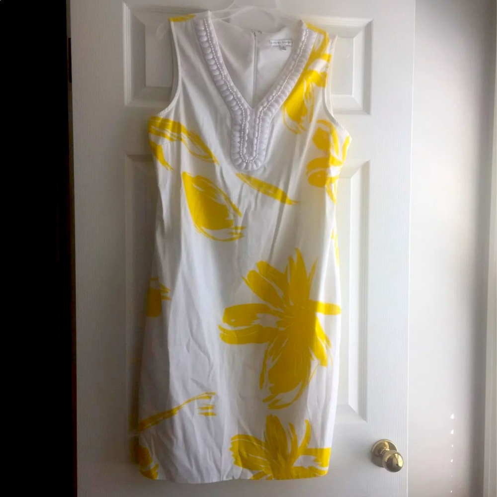 ******SOLD on ♏️*******Sandra Darren Beaded Dress